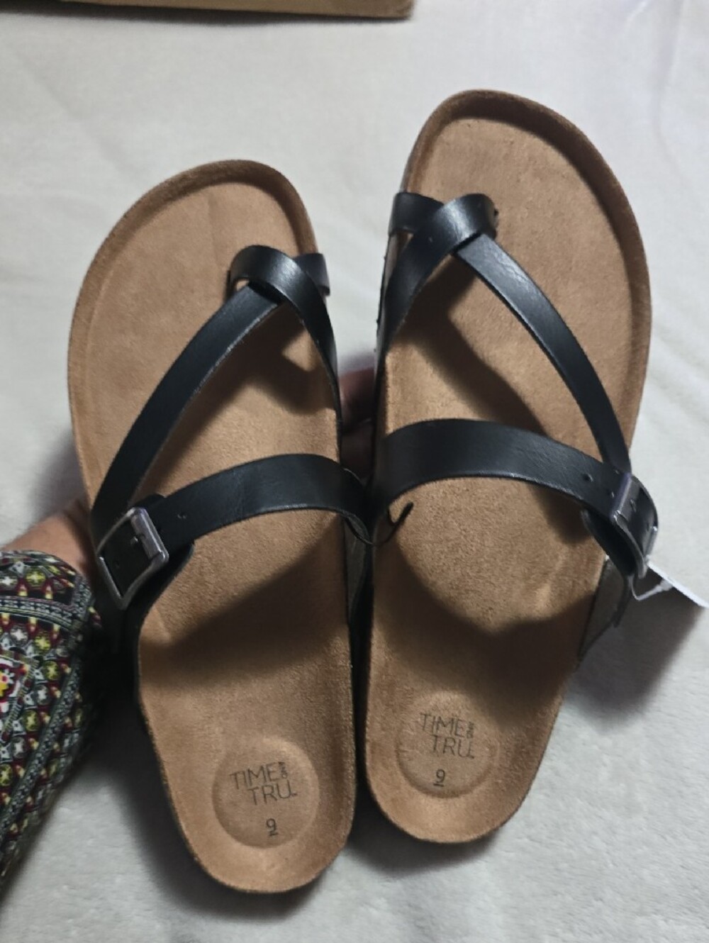Time and Tru Black Strappy Cork-Style Footbed Sandals - Size 9 - Picture 4 of 5